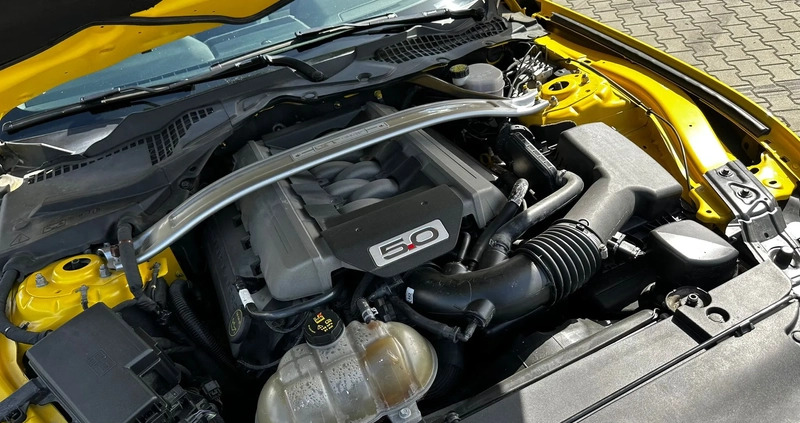 Ford Mustang cena 130000 przebieg: 162100, rok produkcji 2016 z Płock małe 326